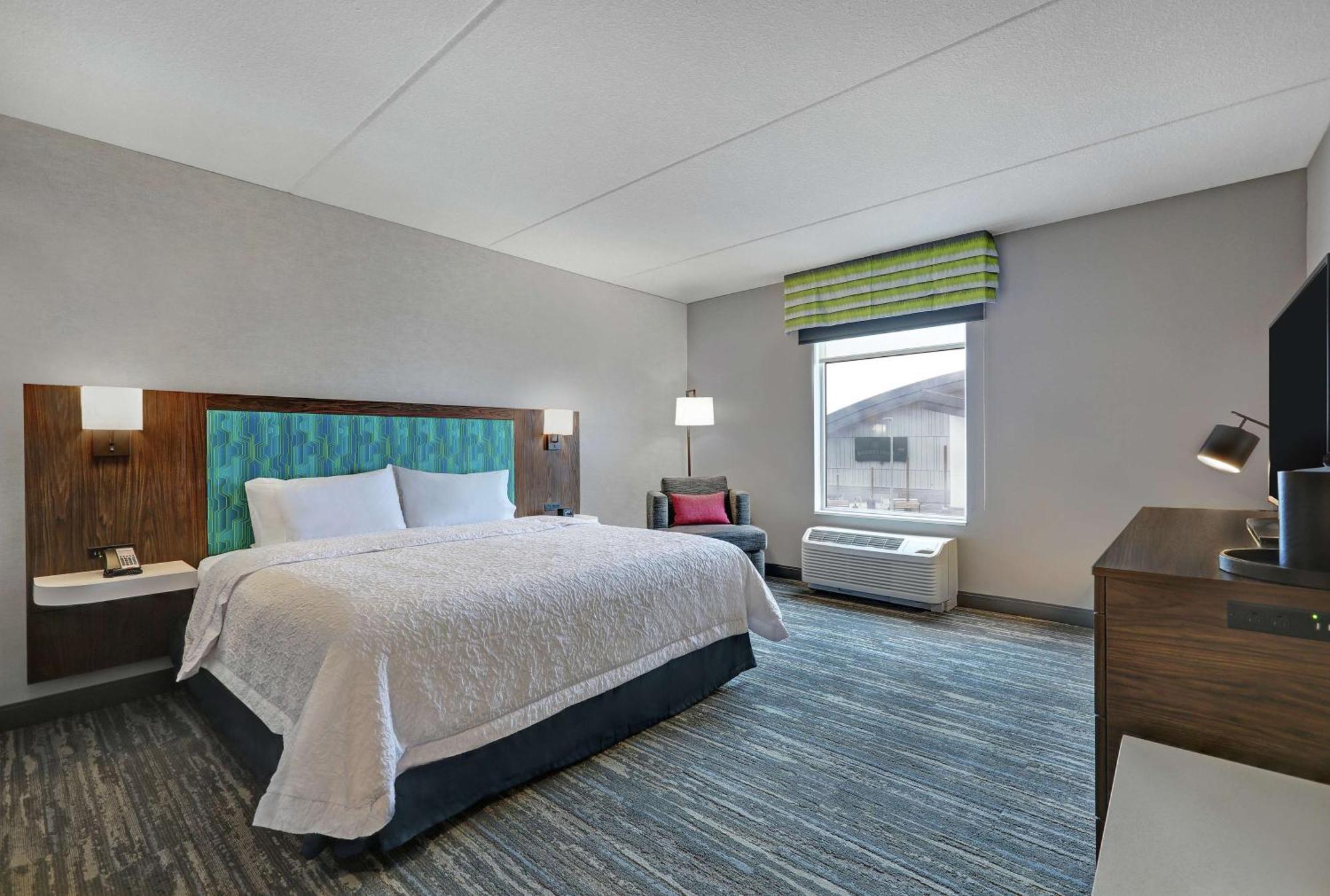 Hampton Inn Peterborough Esterno foto