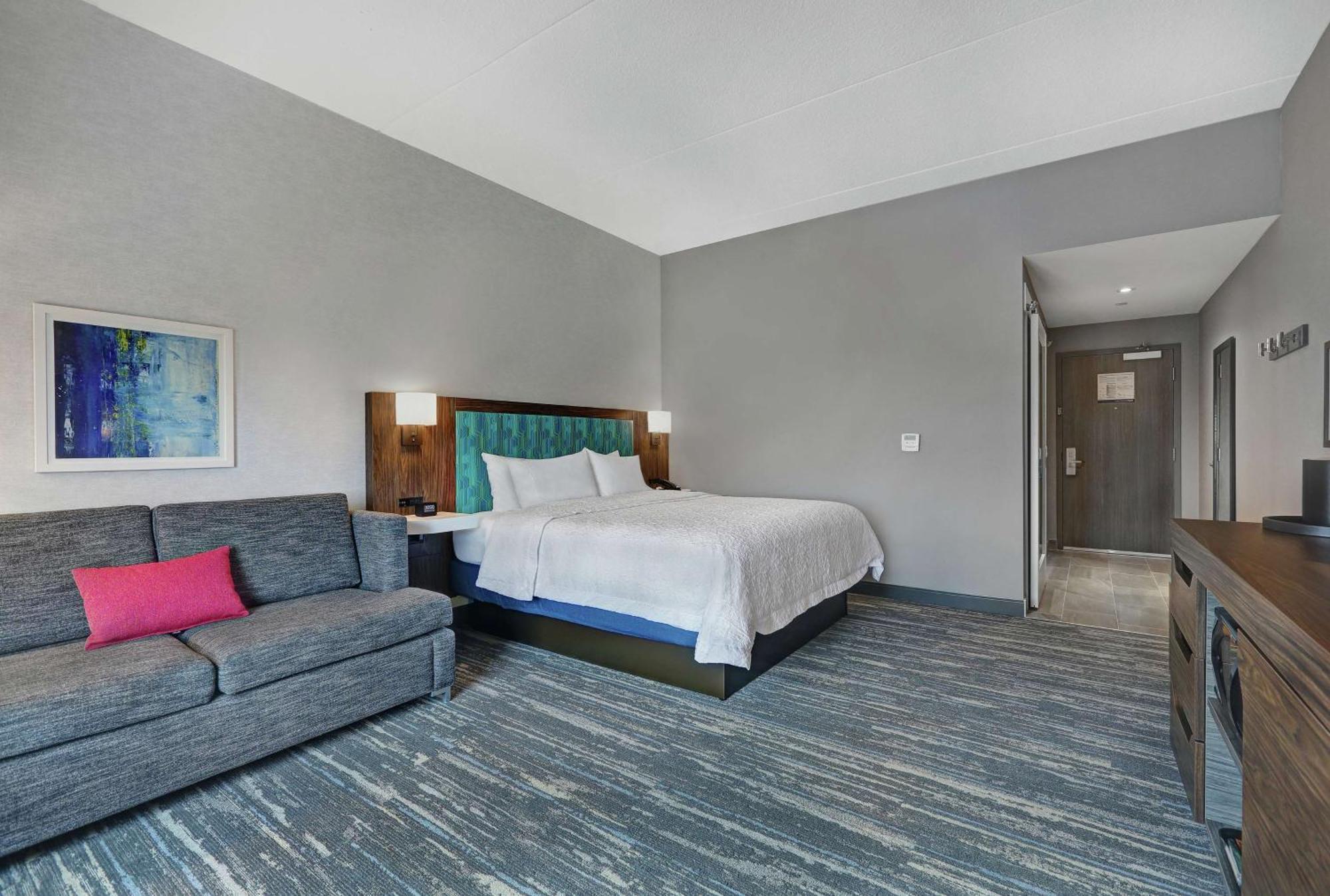 Hampton Inn Peterborough Esterno foto