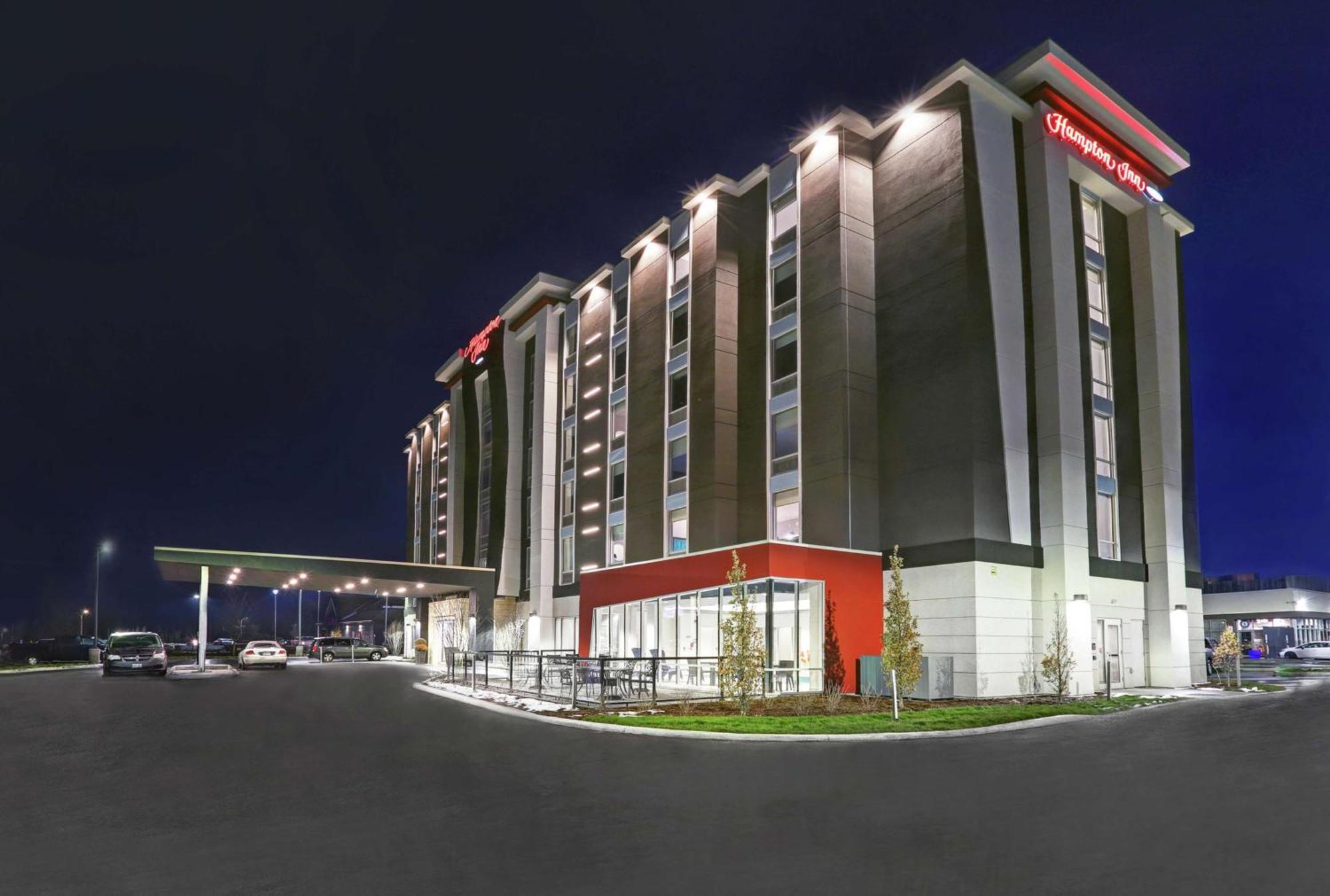 Hampton Inn Peterborough Esterno foto